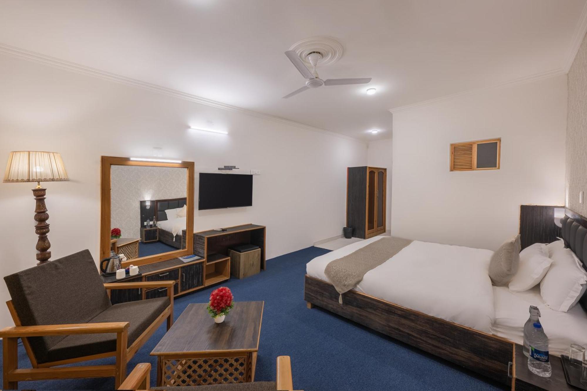 Echor Kashmir Holidays Resort Srinagar Srīnagar Exterior foto